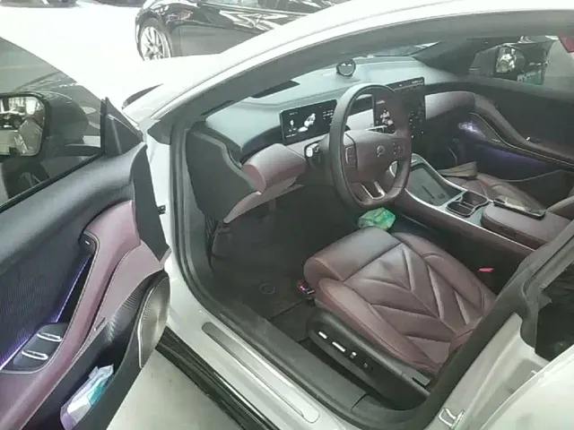 Nio ET5 Touring — Фото автомобиля 15