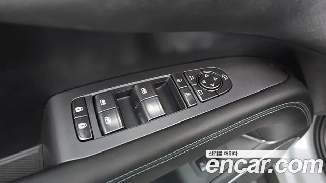 BYD Sealion 7 — Фото автомобиля 28