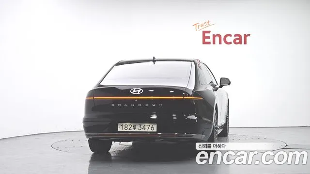 Hyundai Grandeur GN7 — Фото автомобиля 4