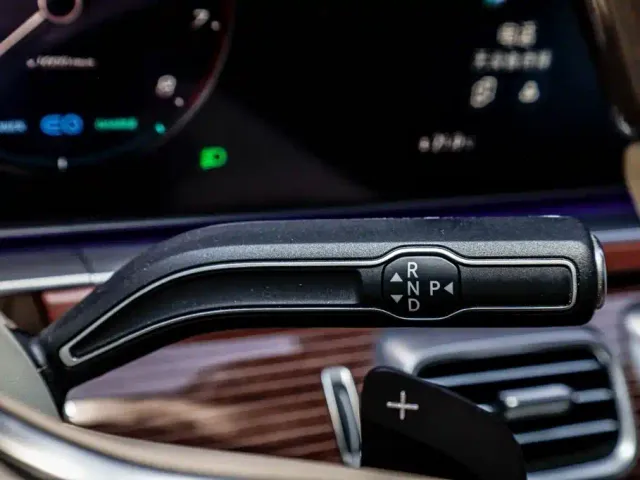 Mercedes-Benz Maybach GLS — Фото автомобиля 18