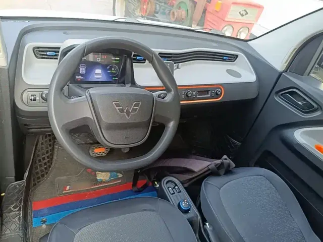 Wuling Hongguang Mini EV — Фото автомобиля 9