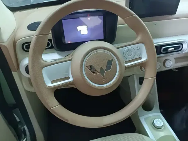 Wuling Hongguang Mini EV — Фото автомобиля 2