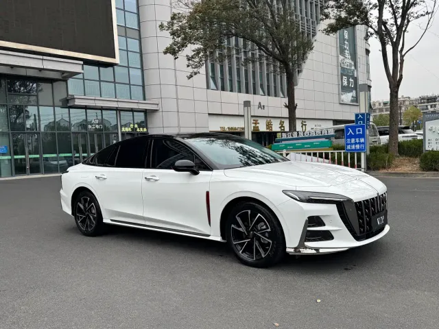 Hongqi H6 — Фото автомобиля 3