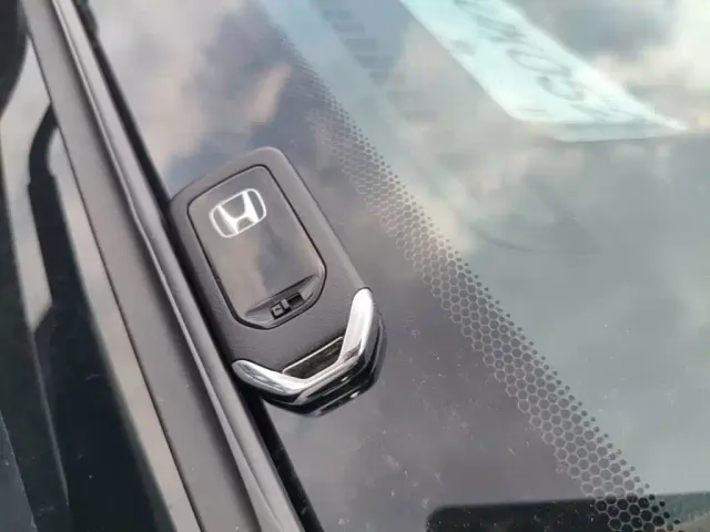 Honda Accord — Фото автомобиля 8