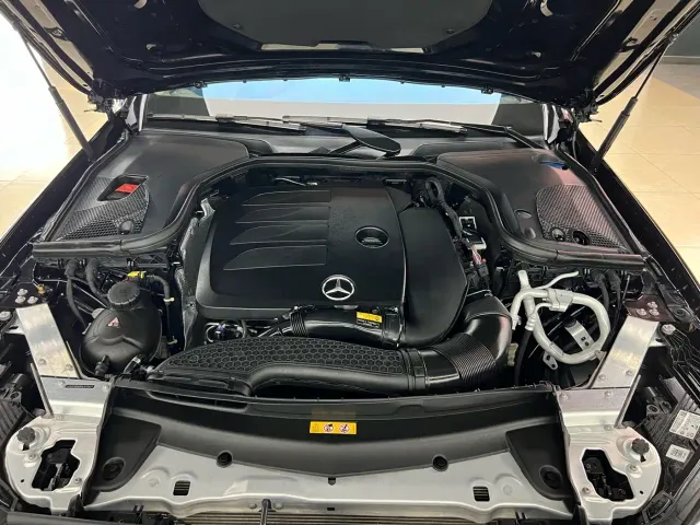 Mercedes-Benz E-Class — Фото автомобиля 26