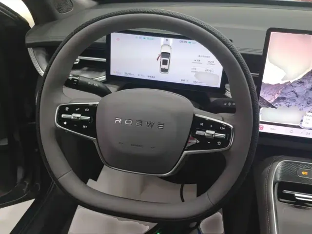Roewe M7 DMH — Фото автомобиля 10