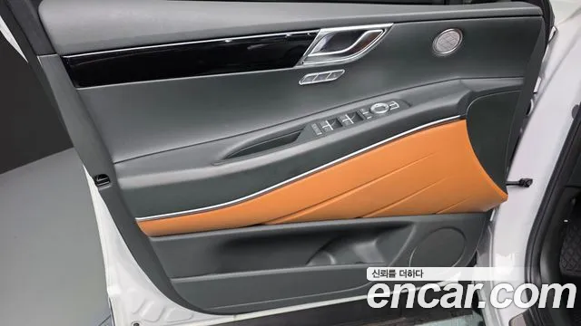 Genesis GV80 — Фото автомобиля 13