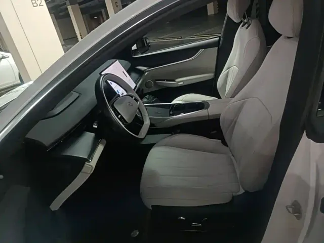 Changan Qiyuan A07 — Фото автомобиля 14