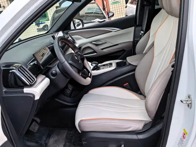 BYD Song Pro — Фото автомобиля 3