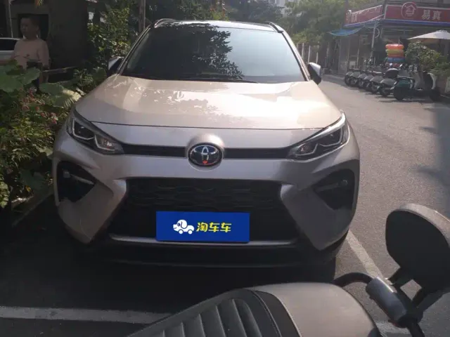 Toyota Wildlander — Фото автомобиля 2