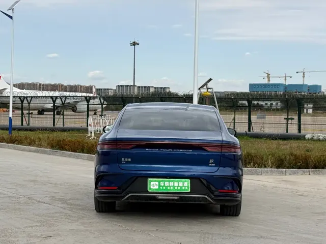 BYD Han — Фото автомобиля 4