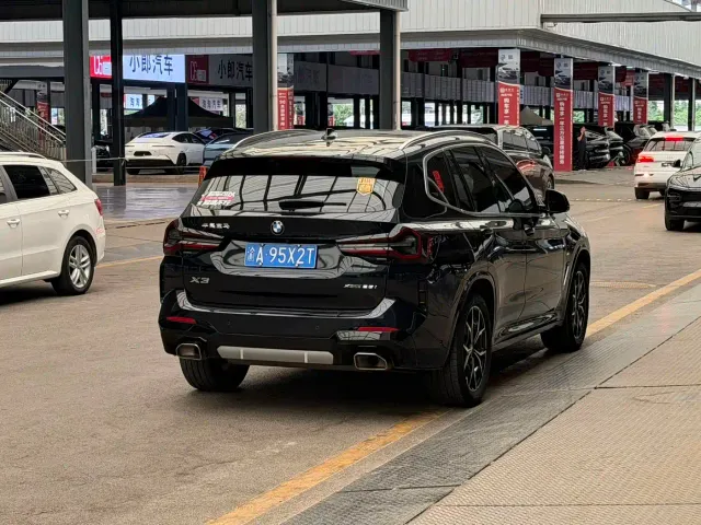 BMW X3 — Фото автомобиля 10