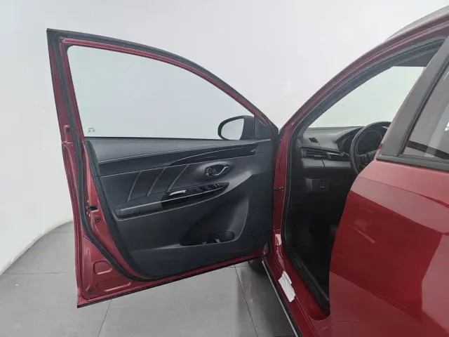 Toyota YARiS L Zhi Xuan — Фото автомобиля 8