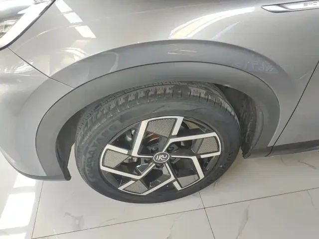 BYD Yuan PLUS — Фото автомобиля 22