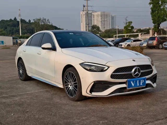 Mercedes-Benz C-Class — Фото автомобиля 3