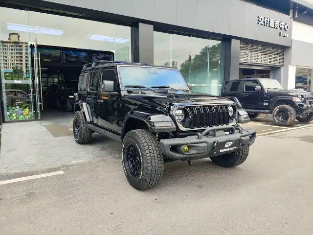 Jeep Wrangler 4xe — Фото автомобиля 3
