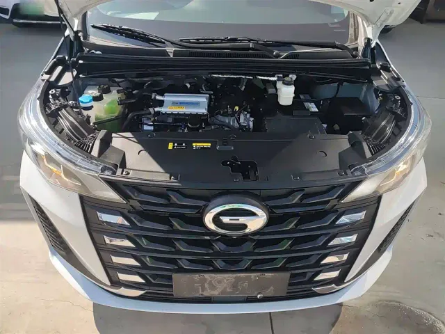 GAC Trumpchi M6 — Фото автомобиля 19