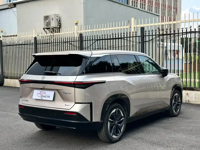 Toyota BoZhi 3X — Фото автомобиля 4