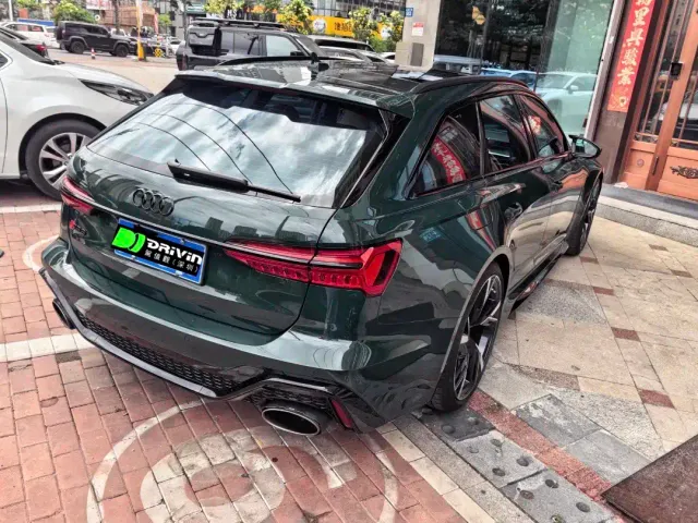 Audi RS 6 — Фото автомобиля 3