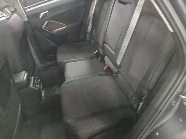 Audi Q3 — Фото автомобиля 12