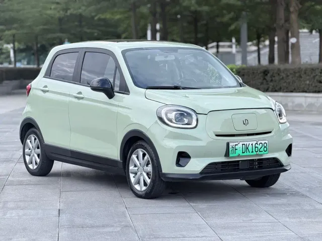 Leapmotor T03 — Фото автомобиля 3