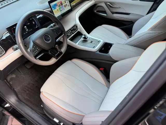 BYD Song Pro — Фото автомобиля 8