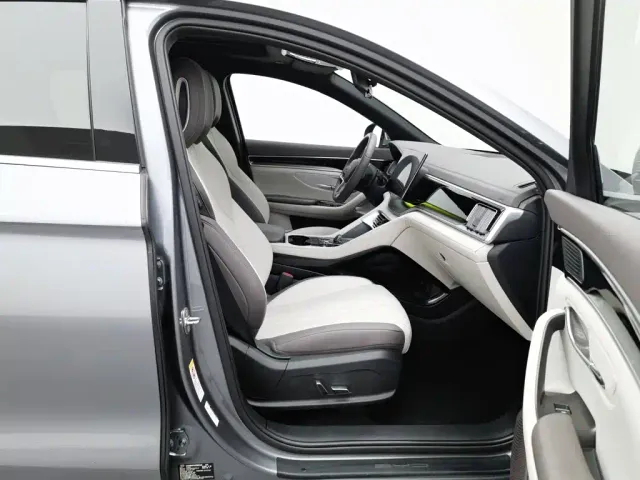 BYD Song PLUS — Фото автомобиля 23