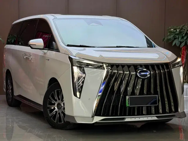 GAC Trumpchi E9 — Фото автомобиля 3