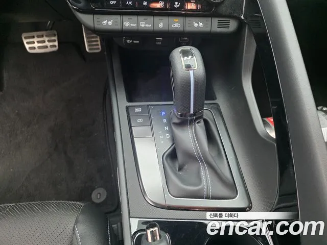 Hyundai Avante CN7 — Фото автомобиля 12