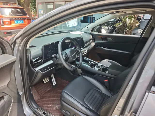 Kia Sportage — Фото автомобиля 8