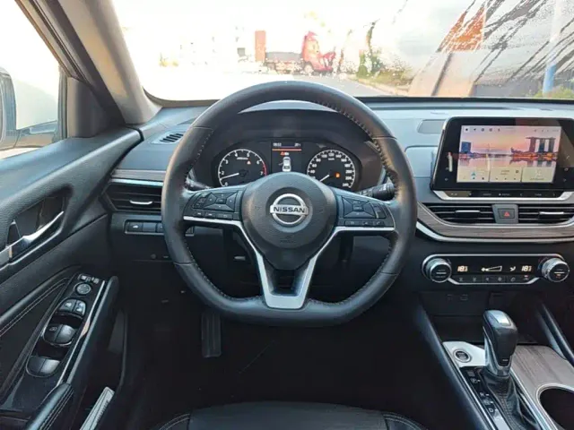 Nissan Teana — Фото автомобиля 10