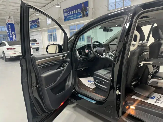 GAC Trumpchi M8 — Фото автомобиля 9