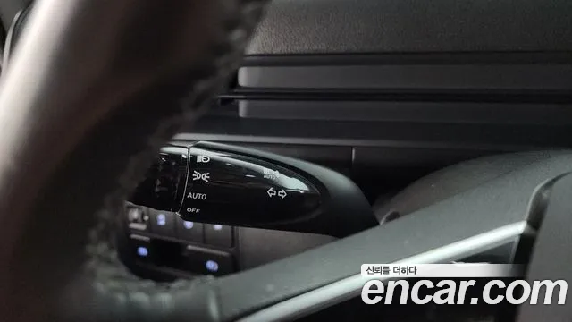 Hyundai Staria Staria 4WD Tourer 9 мест — Фото автомобиля 15