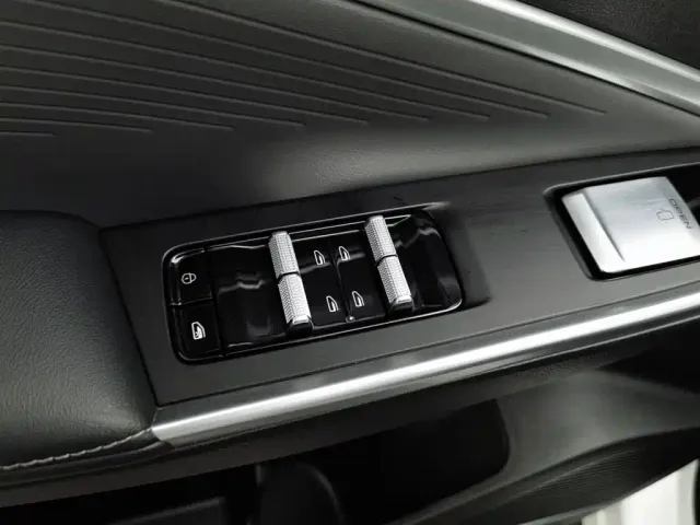 Geely Boyue — Фото автомобиля 9
