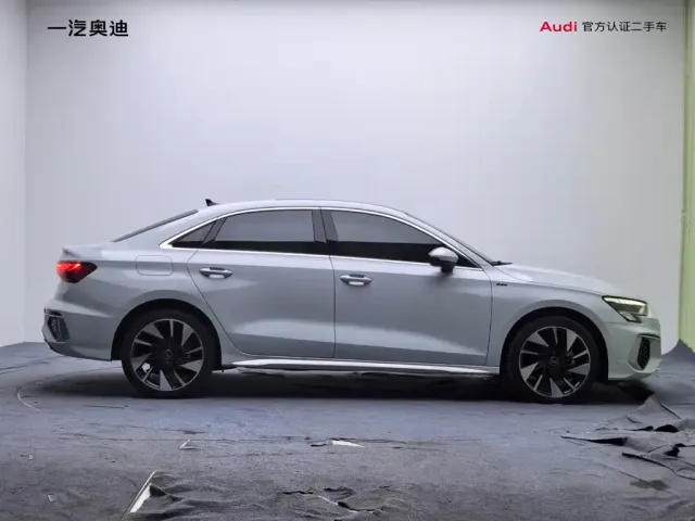Audi A3 — Фото автомобиля 3