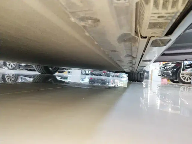 Xiaomi Auto Xiaomi SU7 2024 AWD Extended Range Advanced Smart Driving Max Edition — Фото автомобиля 20