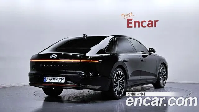 Hyundai Grandeur Grandeur (GN7) 2.5 Бензин 2WD — Фото автомобиля 2
