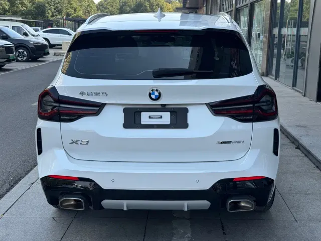 BMW X3 — Фото автомобиля 5