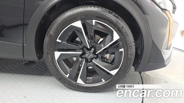 Peugeot 408 1.2 Pure Tech Allure — Фото автомобиля 21