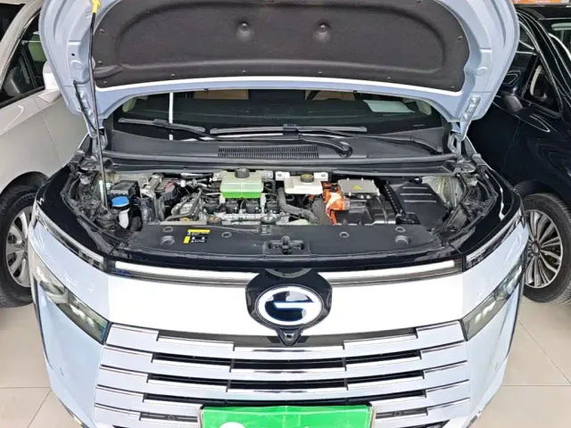 GAC Trumpchi E8 — Фото автомобиля 19
