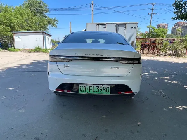 BYD Destroyer 05 — Фото автомобиля 5