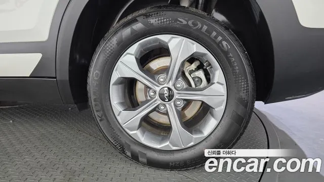 Kia Seltos Бензин 1.6 турбо 2WD — Фото автомобиля 21
