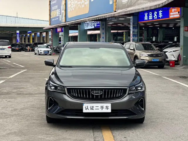 Geely Emgrand — Фото автомобиля 2