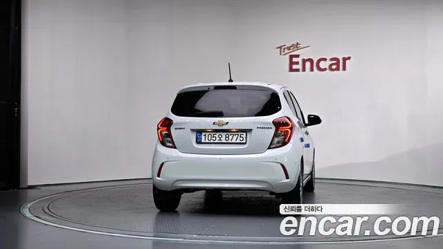 Chevrolet Spark — Фото автомобиля 4