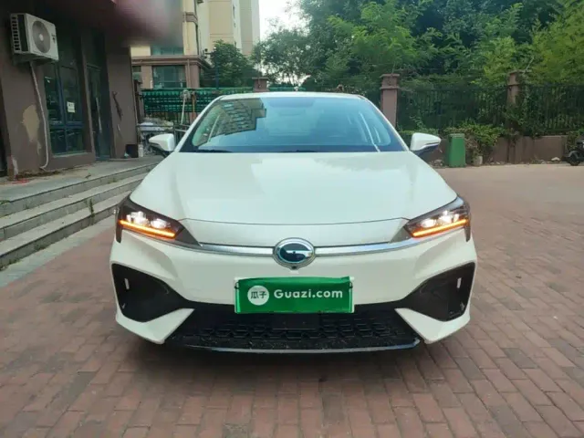 GAC Aion S — Фото автомобиля 2