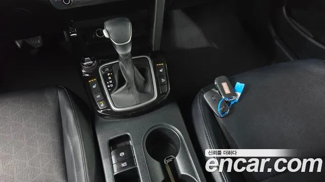 Kia Seltos New — Фото автомобиля 12