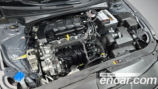 Hyundai Avante CN7 — Фото автомобиля 6