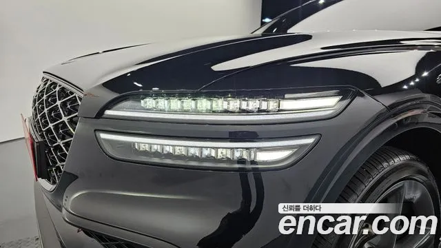 Genesis GV70 — Фото автомобиля 19