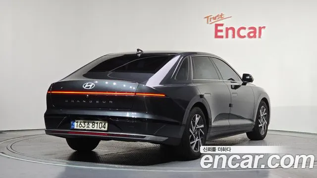 Hyundai Grandeur Grandeur (GN7) 2.5 Бензин 2WD — Фото автомобиля 2