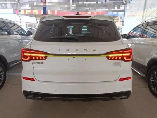 Roewe RX5 — Фото автомобиля 5